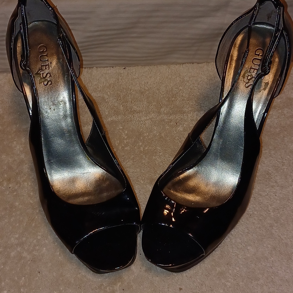 GUESS Shiny Black Peep-Toe Heels
